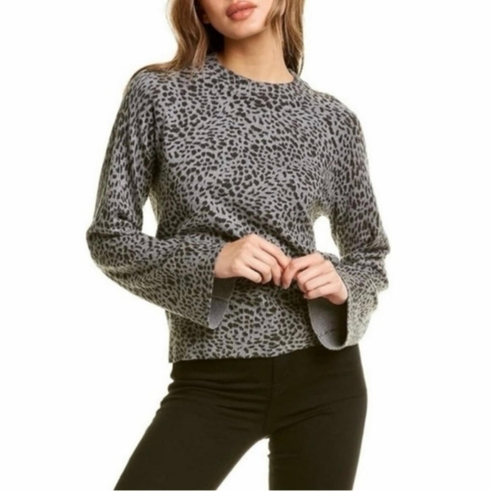 ✨️NWT MONROW Gray Black Mini Leopard Mock Neck Long Sleeve Sweater Women Small